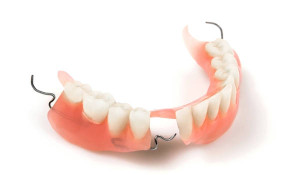Принципы лечения и профилактика явлений непереносимости акриловых зубных протезов