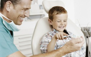 Первое посещение детского стоматолога